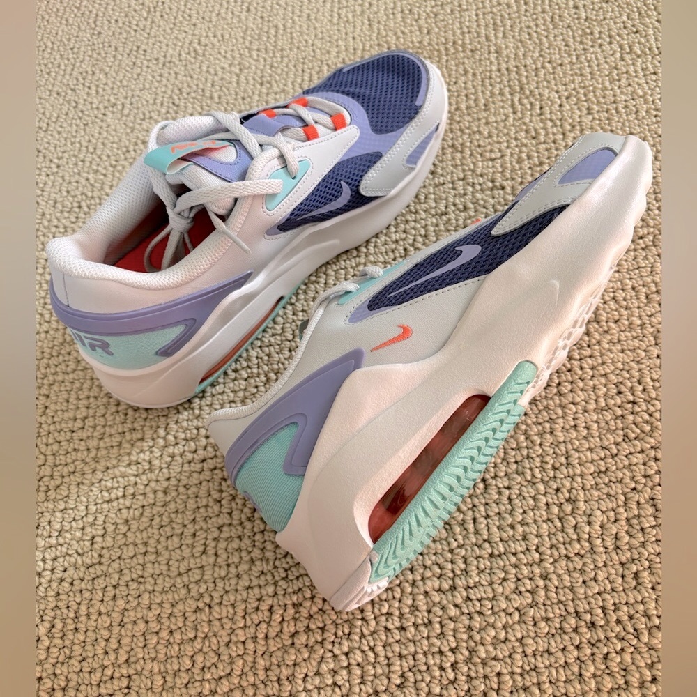 New Nike Air Max Bolt (GS) Size 6.5Y